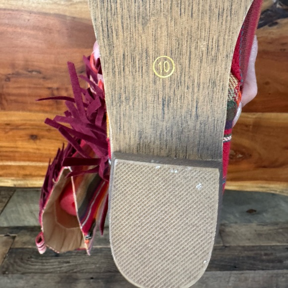 🔥 Lucky & Blessed Western Serape Fringe Boots - Size 10 - EUC 🔥 - Picture 6 of 15